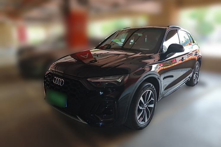 Used Audi Q5L 2023 40T Luxury Dynamic Model Guazi used car, China used car export, Used car for sale, Used cars, Cheapest cars for sale