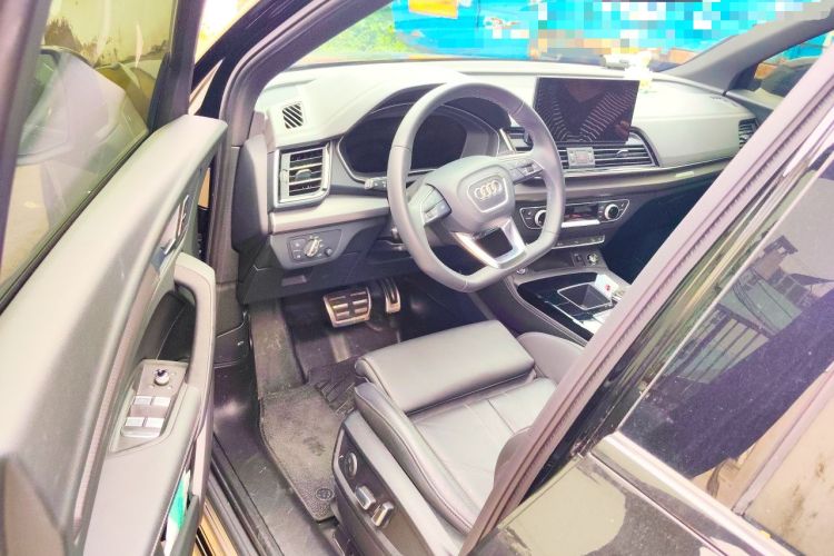 Used Audi Q5L 2023 40T Luxury Dynamic Model Driver Seat