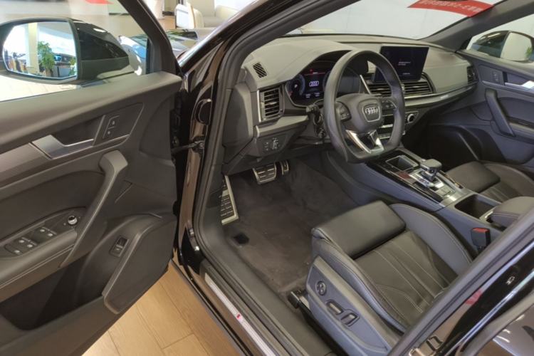 Used Audi Q5L 2023 40T Luxury Dynamic Model Driver Seat