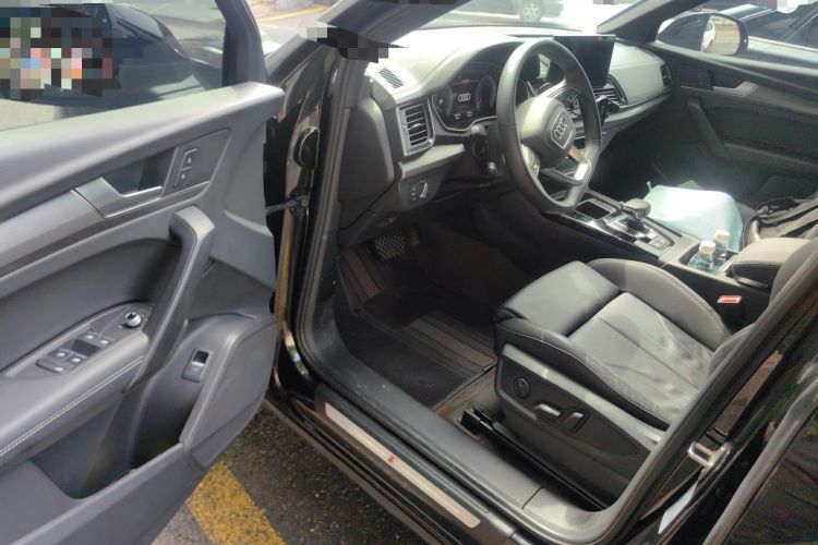 Used Audi Q5L 2023 40T Luxury Dynamic Model Driver Seat