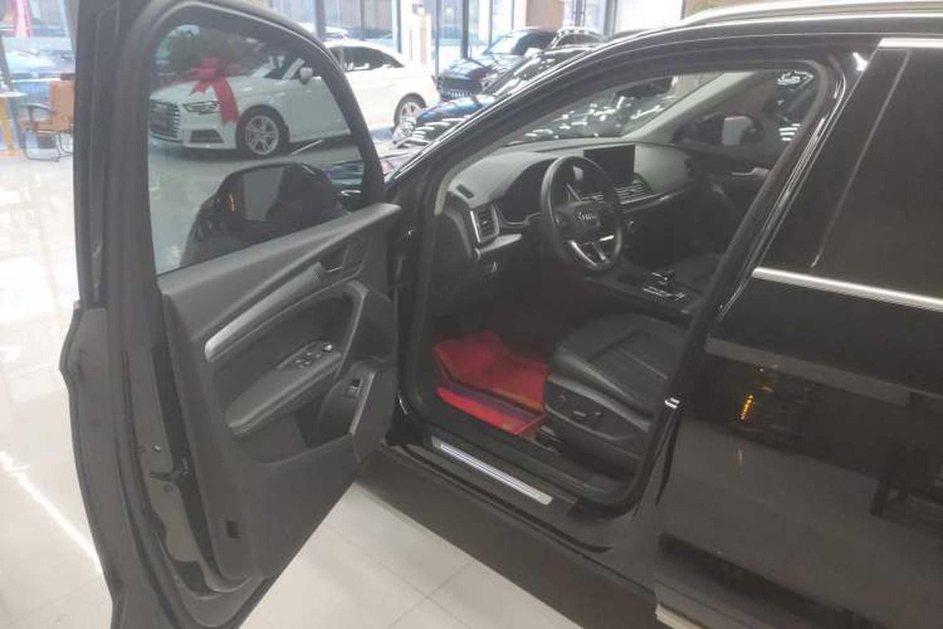 Used Audi Q5L 2023 40T Fashionable and Elegant Version Driver Seat