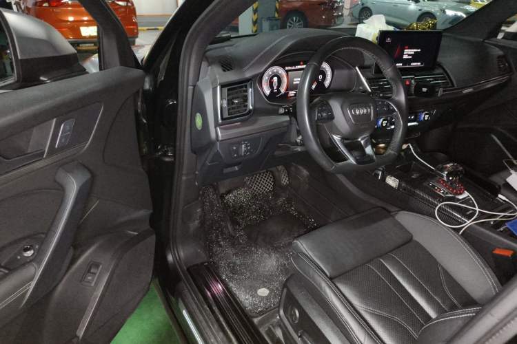 Used Audi Q5L 2023 40T Luxury Dynamic Model Driver Seat