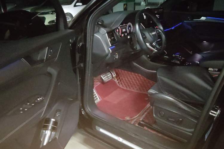 Used Audi Q5L 2023 40T Luxury Dynamic Model Driver Seat