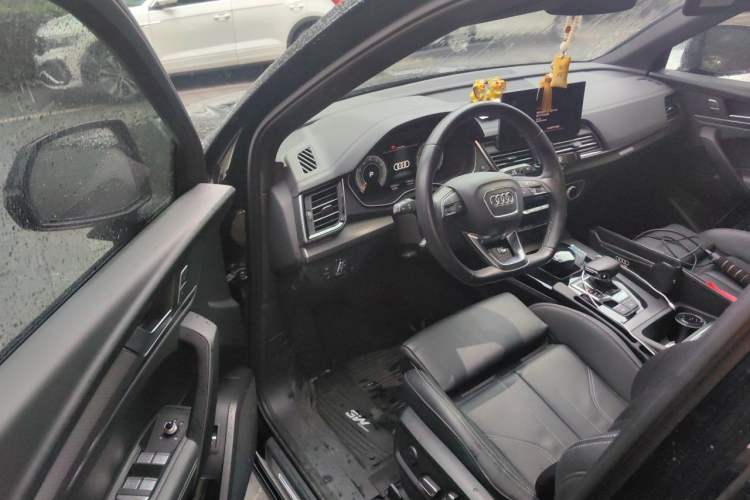 Used Audi Q5L 2023 40T Luxury Dynamic Model Driver Seat