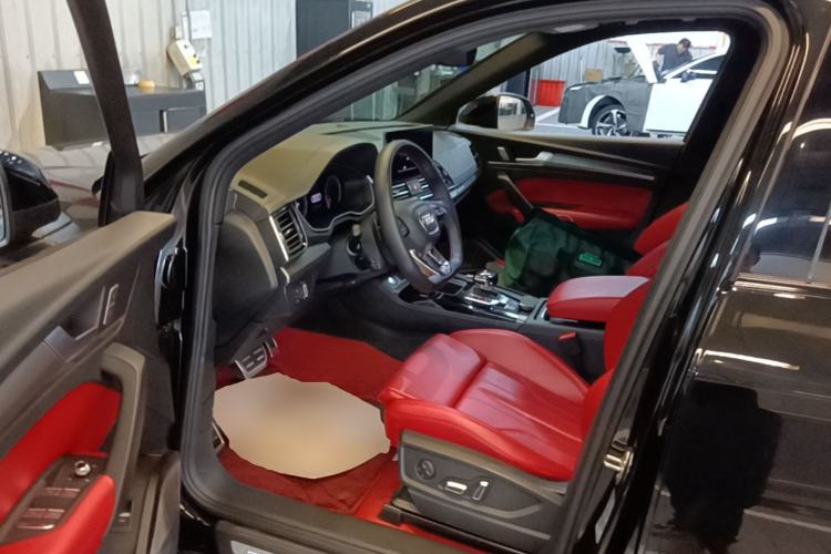 Used Audi Q5L 2023 40T Luxury Dynamic Model Driver Seat