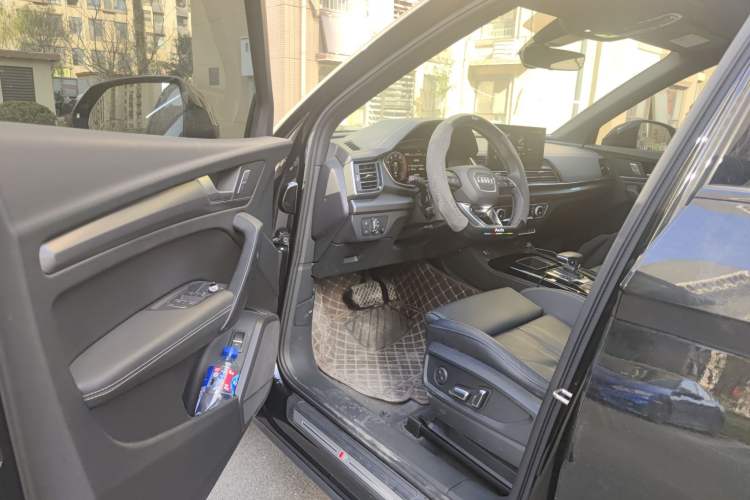 Used Audi Q5L 2023 40T Luxury Dynamic Model Driver Seat