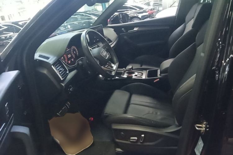 Used Audi Q5L 2023 40T Luxury Dynamic Model Driver Seat
