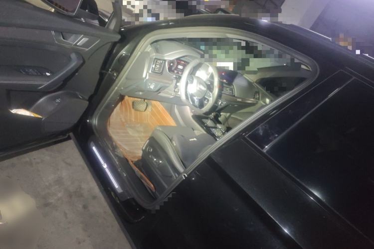 Used Audi Q5L 2023 40T Luxury Dynamic Model Driver Seat