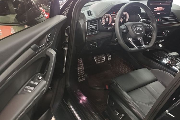 Used Audi Q5L 2023 40T Luxury Dynamic Model Driver Seat