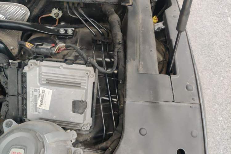 Used Audi Q5L 2023 40T Luxury Dynamic Model Engine Bay Left