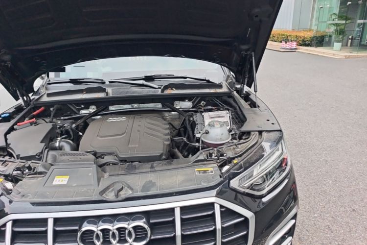 Used Audi Q5L 2023 40T Fashionable and Elegant Version Engine Bay Left