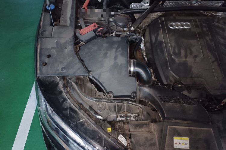 Used Audi Q5L 2023 45T Luxury Dynamic Model Engine Bay Right