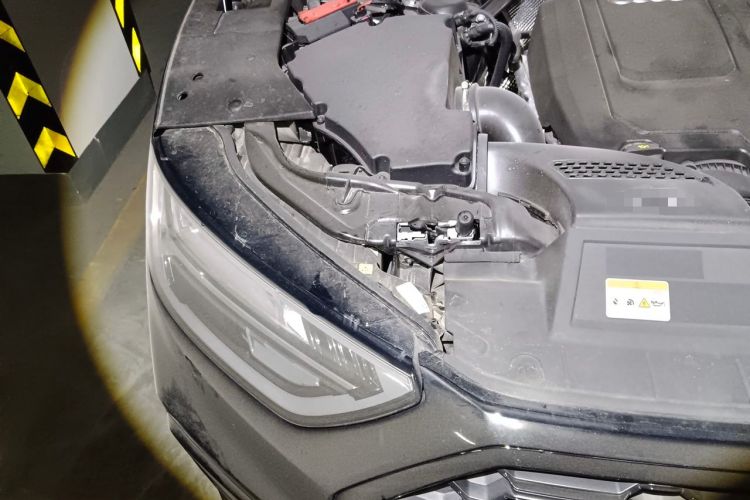 Used Audi Q5L 2023 45T Luxury Dynamic Model Engine Bay Right