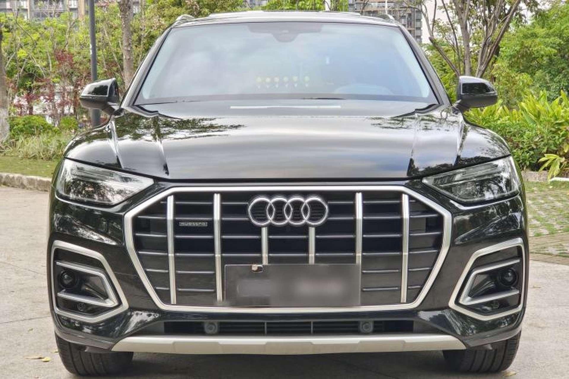 Used Audi Q5L 2023 40T Luxury Elegant Model Exterior 2