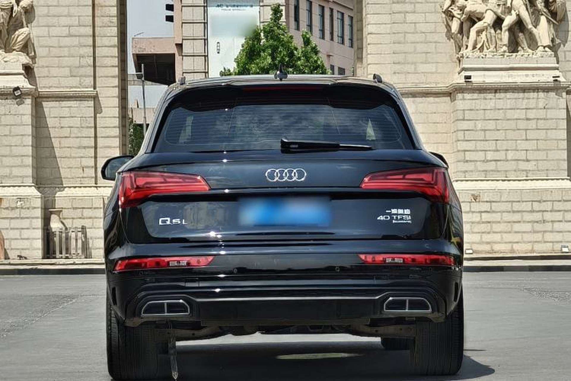 Used Audi Q5L 2023 40T Luxury Dynamic Model Exterior 3