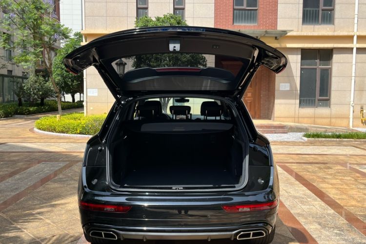 Used Audi Q5L 2023 40T Luxury Dynamic Model Exterior 3