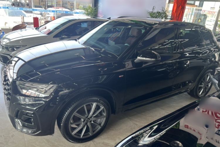 Used Audi Q5L 2023 40T Luxury Dynamic Model Exterior 5