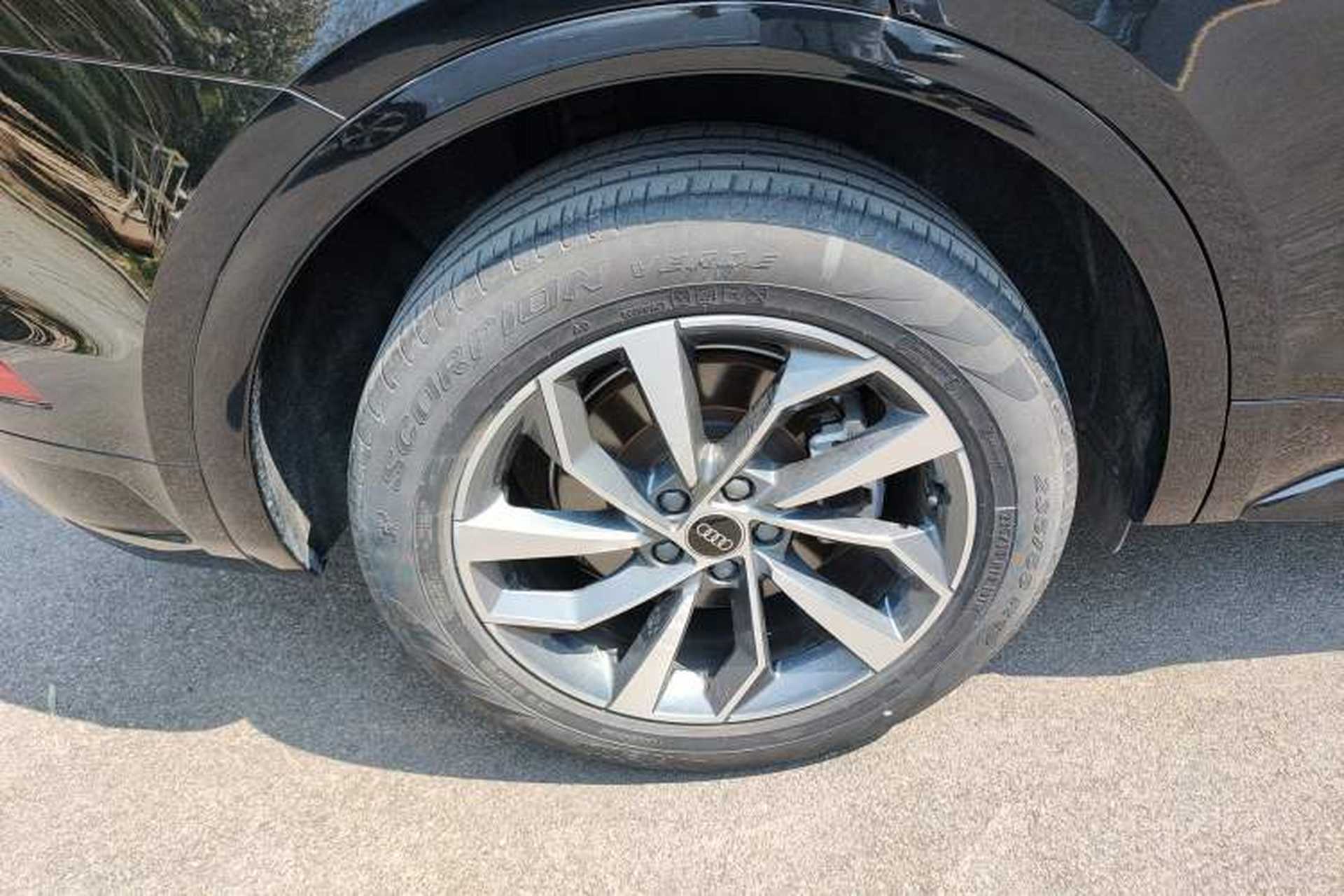 Used Audi Q5L 2023 40T Luxury Dynamic Model Exterior 5