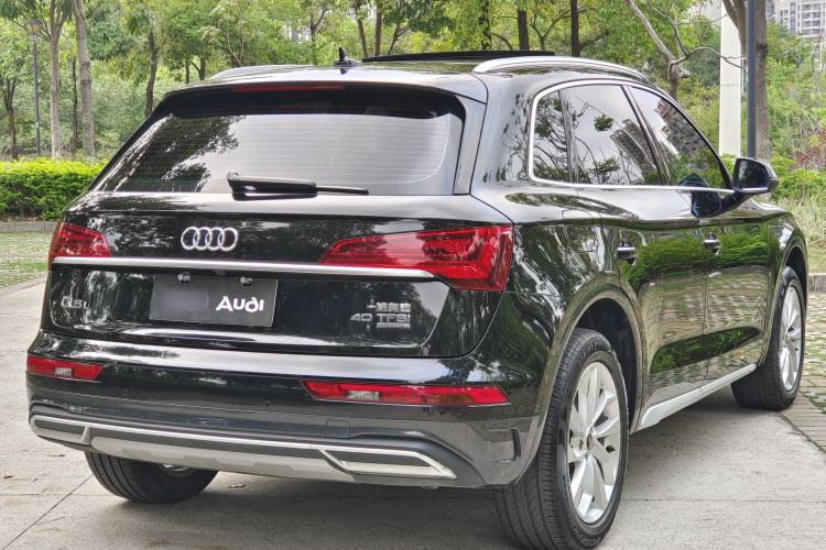 Used Audi Q5L 2023 40T Luxury Elegant Model Exterior 6