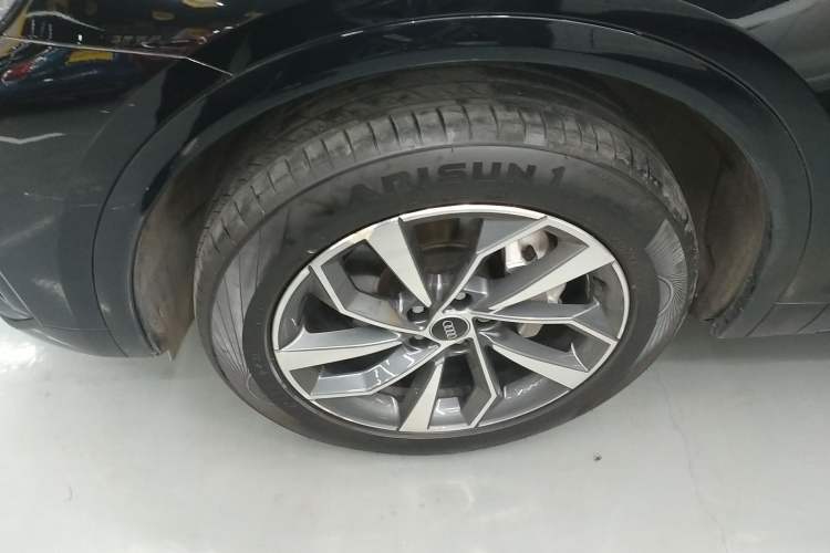 Used Audi Q5L 2023 40T Luxury Dynamic Model Exterior 7