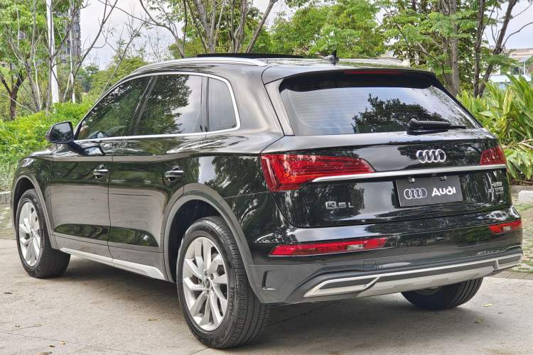 Used Audi Q5L 2023 40T Luxury Elegant Model Exterior 8