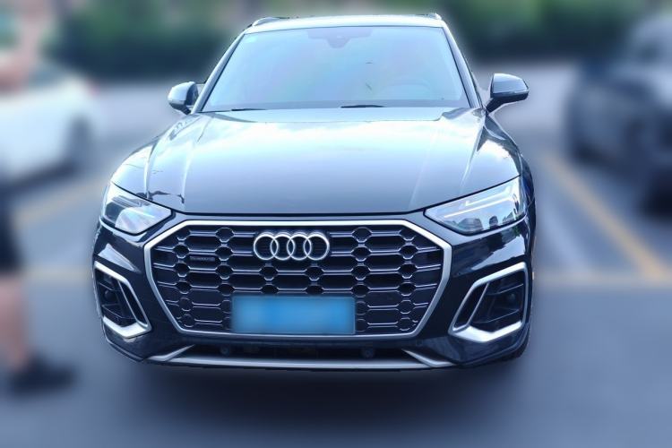 Used Audi Q5L 2023 40T Fashionable and Elegant Version Front