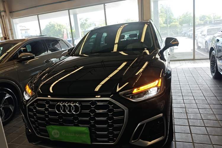 Used Audi Q5L 2023 40T Fashionable and Dynamic Edition Front