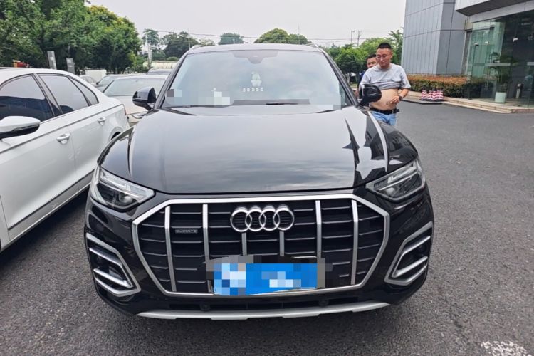 Used Audi Q5L 2023 40T Fashionable and Elegant Version Front