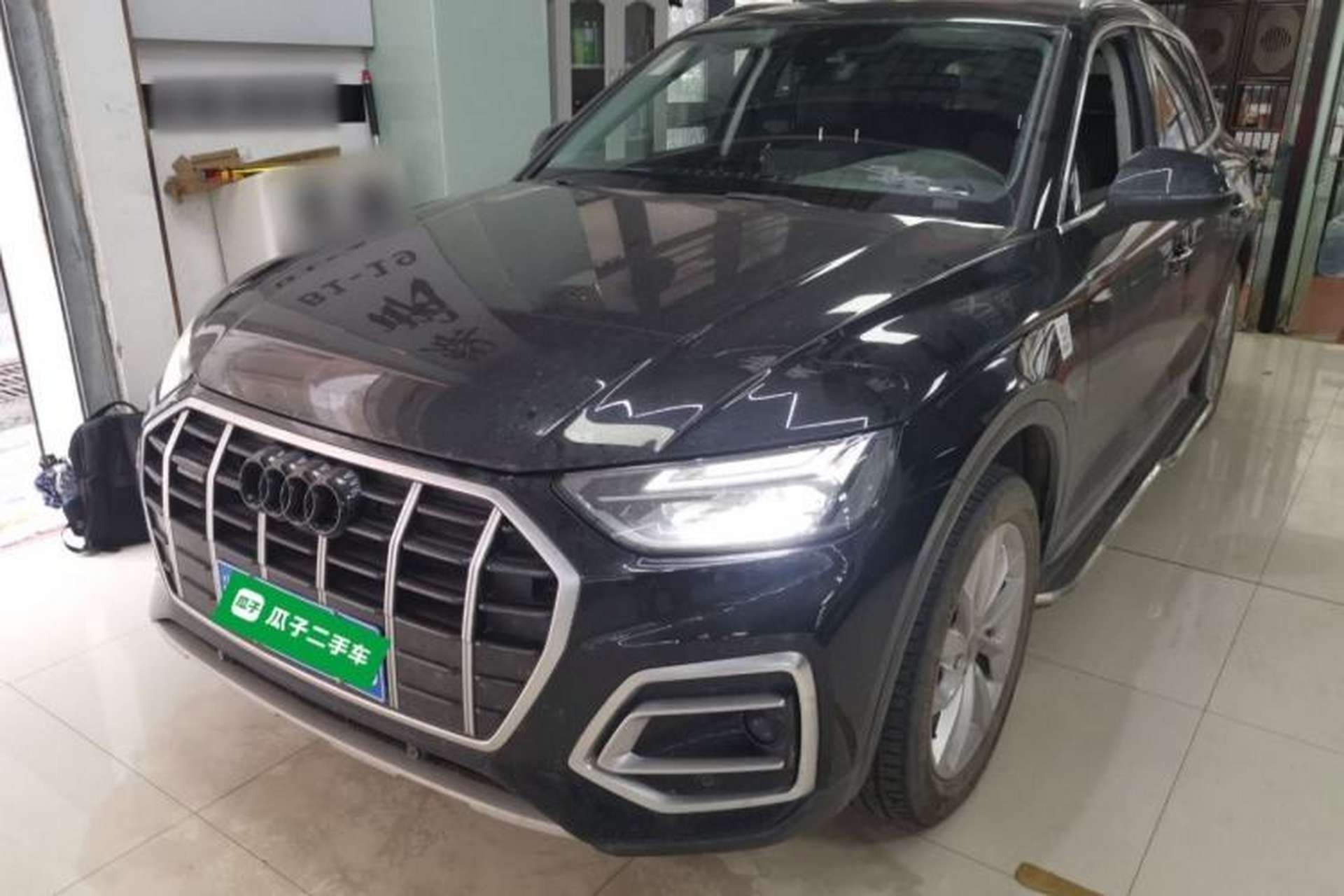 Used Audi Q5L 2023 40T Luxury Elegant Model Front Left 45 Deg