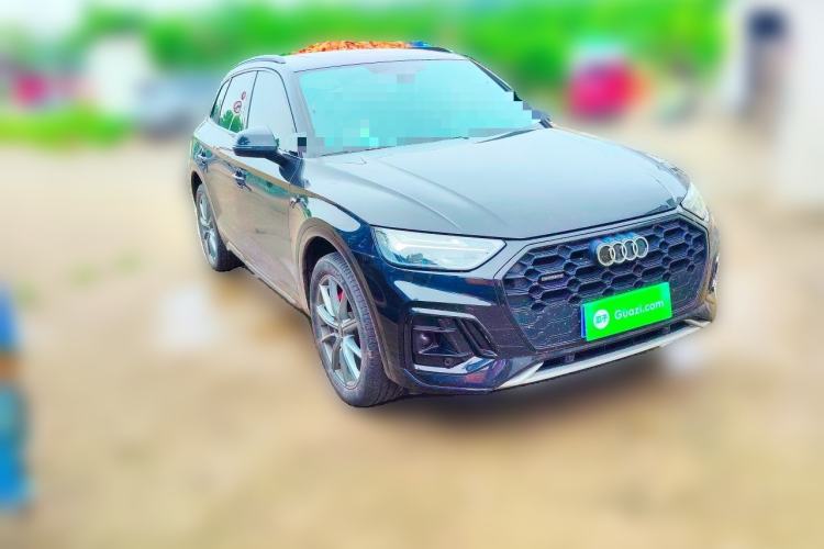 Used Audi Q5L 2023 40T Luxury Dynamic Model Front Right 45 Deg
