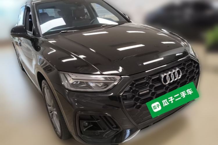 Used Audi Q5L 2023 40T Luxury Dynamic Model Front Right 45 Deg