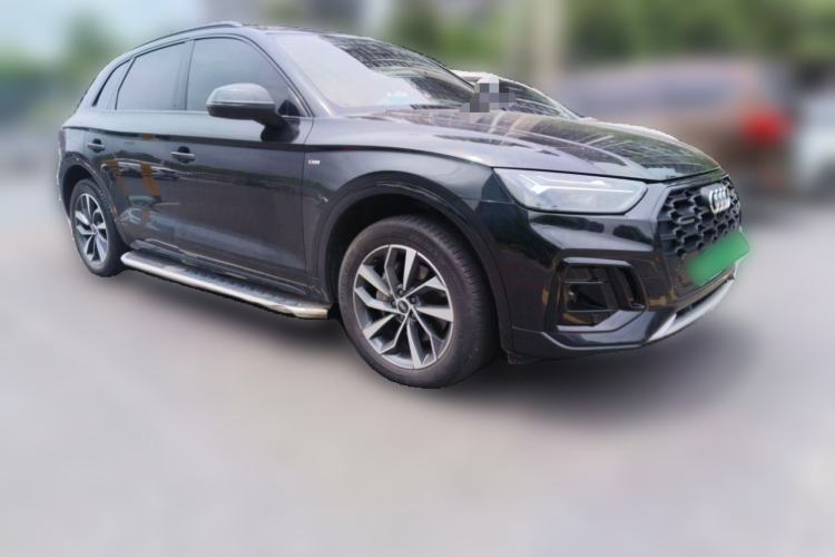 Used Audi Q5L 2023 40T Luxury Dynamic Model Front Right 45 Deg