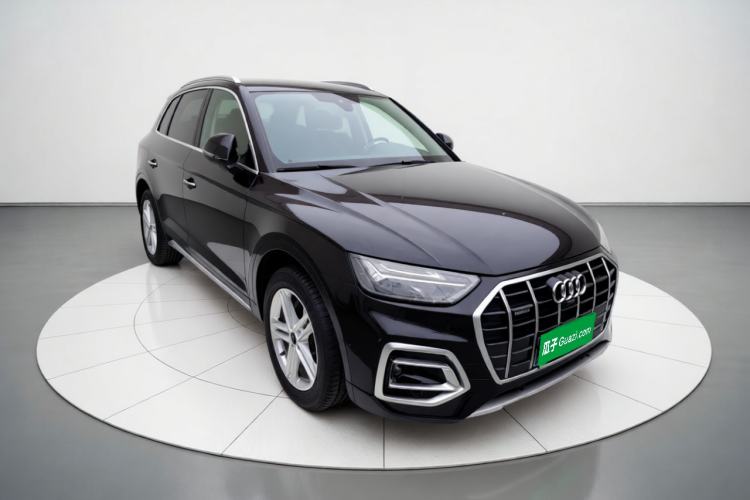 Used Audi Q5L 2023 40T Fashionable and Elegant Version Front Right 45 Deg