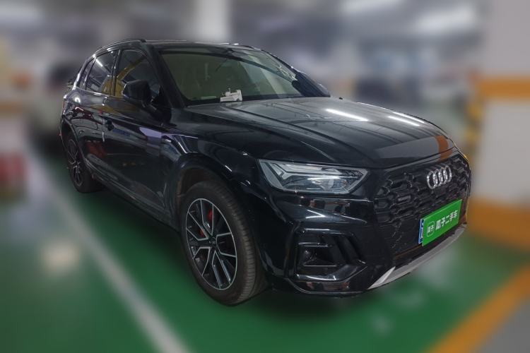 Used Audi Q5L 2023 45T Luxury Dynamic Model Front Right 45 Deg