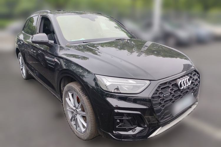 Used Audi Q5L 2023 40T Snow Sports Edition Front Right 45 Deg