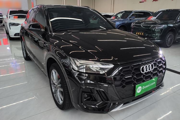 Used Audi Q5L 2023 40T Luxury Dynamic Model Front Right 45 Deg