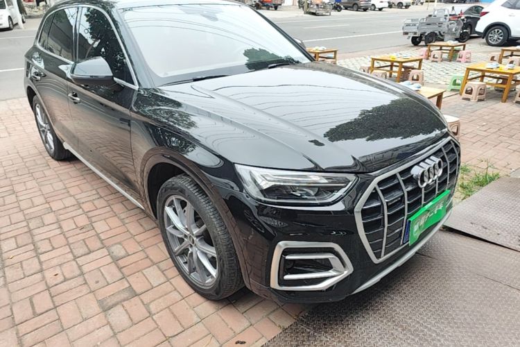 Used Audi Q5L 2023 40T Luxury Elegant Model Front Right 45 Deg