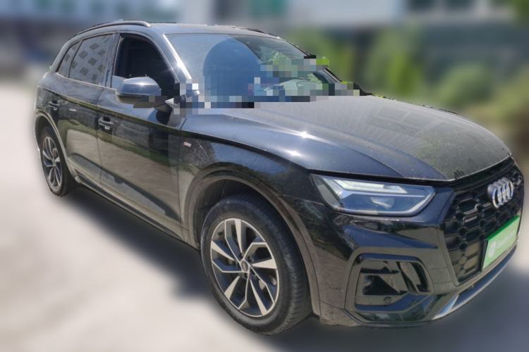 Used Audi Q5L 2023 40T Luxury Dynamic Model Front Right 45 Deg