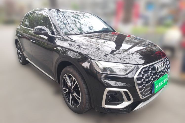Used Audi Q5L 2023 40T Fashionable and Dynamic Edition Front Right 45 Deg