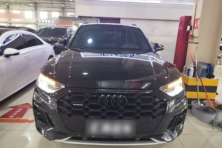 Used Audi Q5L 2023 40T Luxury Dynamic Model Front