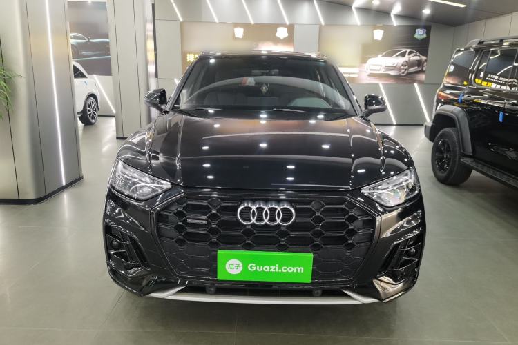 Used Audi Q5L 2023 40T Luxury Dynamic Model Front