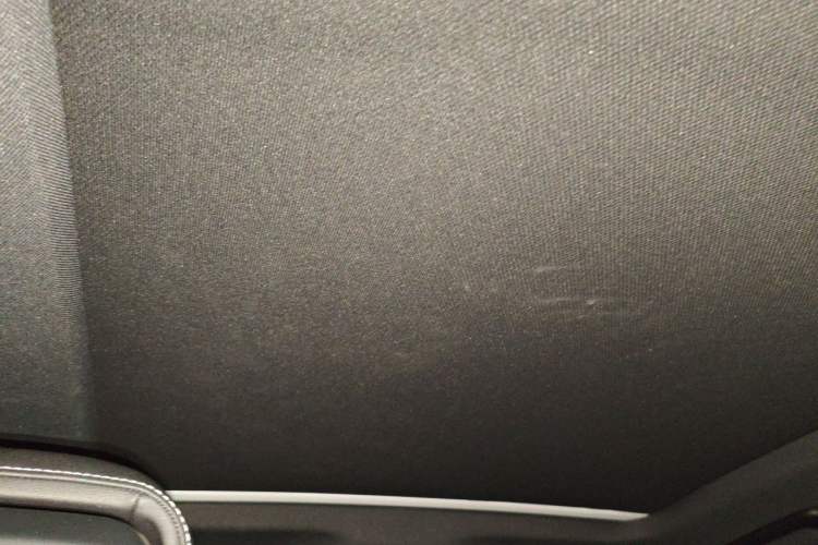 Used Audi Q5L 2023 40T Luxury Dynamic Model Headliner