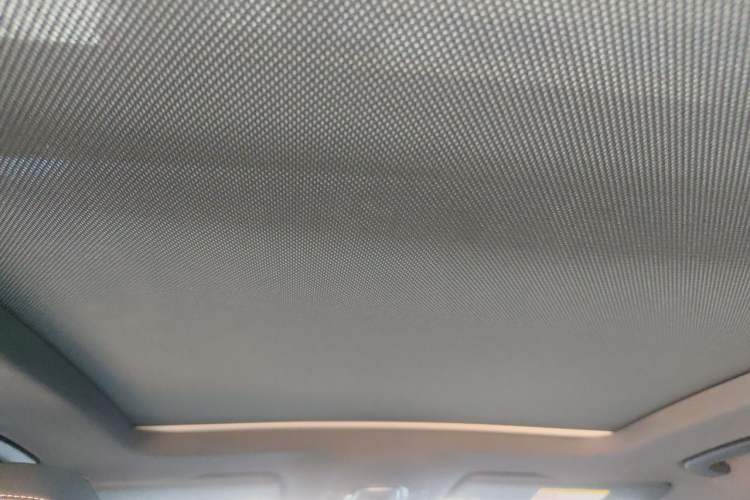 Used Audi Q5L 2023 40T Luxury Dynamic Model Headliner