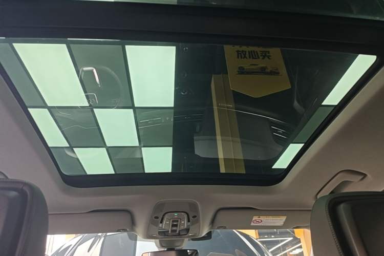 Used Audi Q5L 2023 40T Luxury Elegant Model Headliner