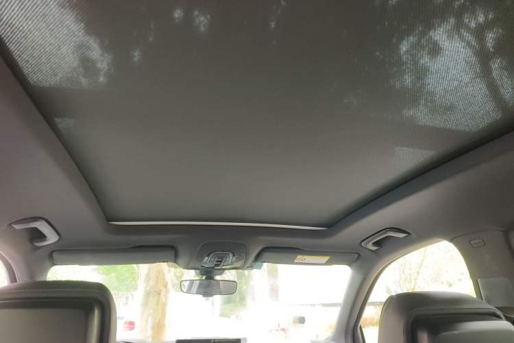 Used Audi Q5L 2023 40T Luxury Dynamic Model Headliner