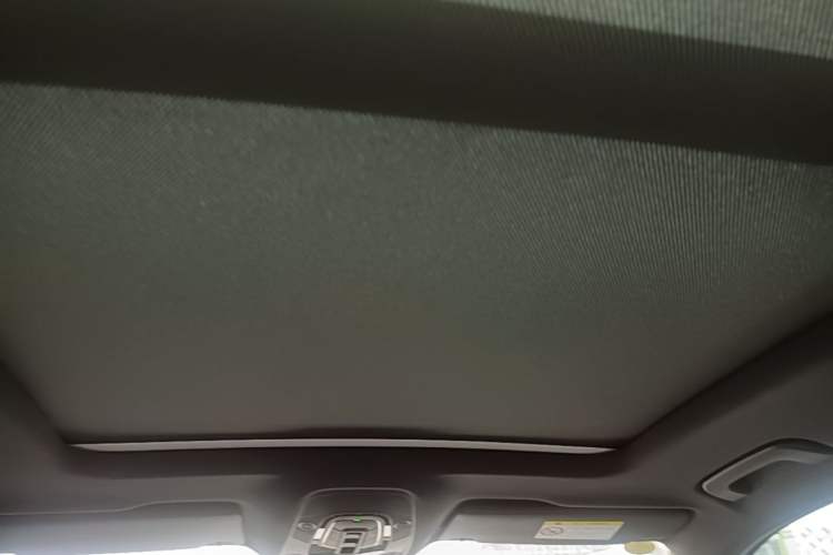 Used Audi Q5L 2023 40T Fashionable and Elegant Version Headliner