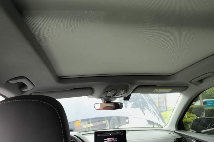 Used Audi Q5L 2023 40T Fashionable and Dynamic Edition Headliner
