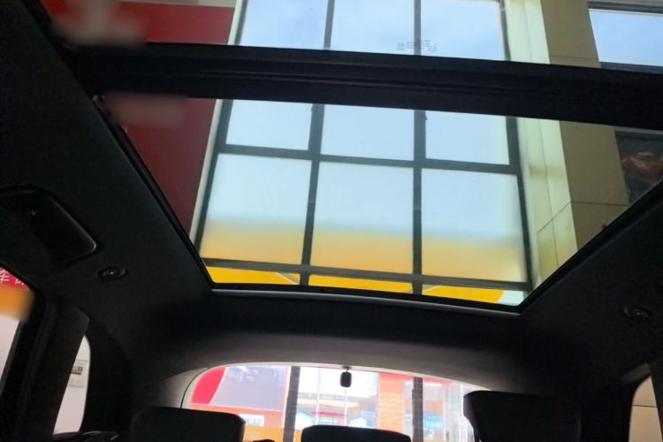 Used Audi Q5L 2023 40T Luxury Dynamic Model Headliner