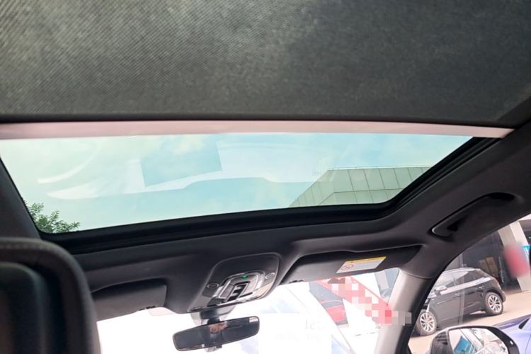 Used Audi Q5L 2023 40T Luxury Dynamic Model Headliner