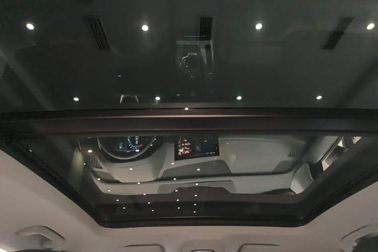Used Audi Q5L 2023 40T Fashionable and Dynamic Edition Headliner